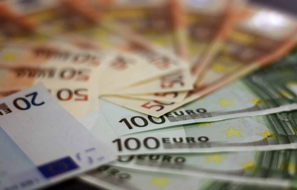 Why SCHENGEN Visa Gets Rejected for Bangladeshis in 2025 ২০২৫ সালে বাংলাদেশিদের SCHENGEN ভিসা কেন প্রত্যাখ্যাত হয়
